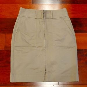 Banana republic heritage khaki skirt sz2